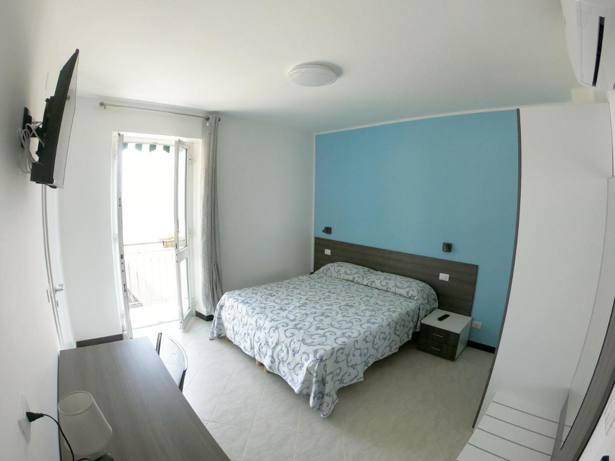 Hotel Aurora Varazze Dış mekan fotoğraf