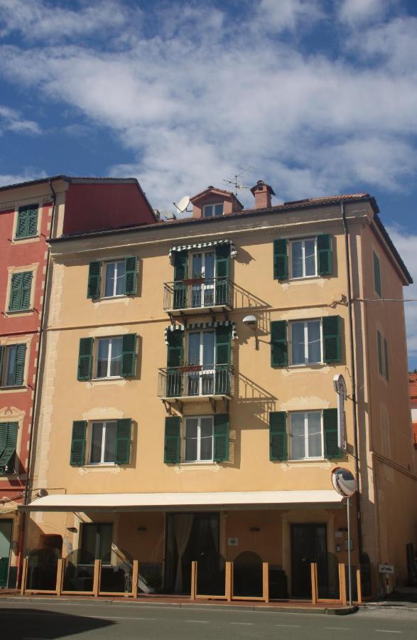 Hotel Aurora Varazze Dış mekan fotoğraf